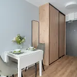 Stylowe Studia Z Tarasem W Poznaniu By Renters