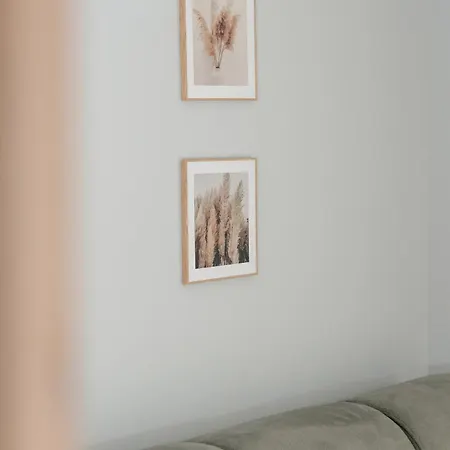 Stylowe Studia Z Tarasem W Poznaniu By Renters *