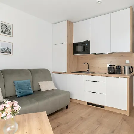 Stylowe Studia Z Tarasem W Poznaniu By Renters بوزنان